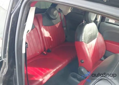 2012 Fiat 500 Lounge z USA, uszkodzony, nr VIN 3C3CFFCR4CT314335